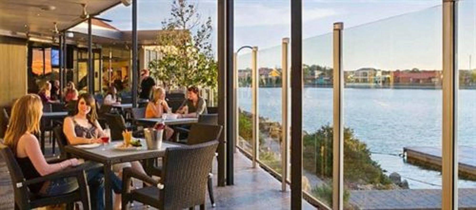 Lakes Hotel 阿德莱德 外观 照片