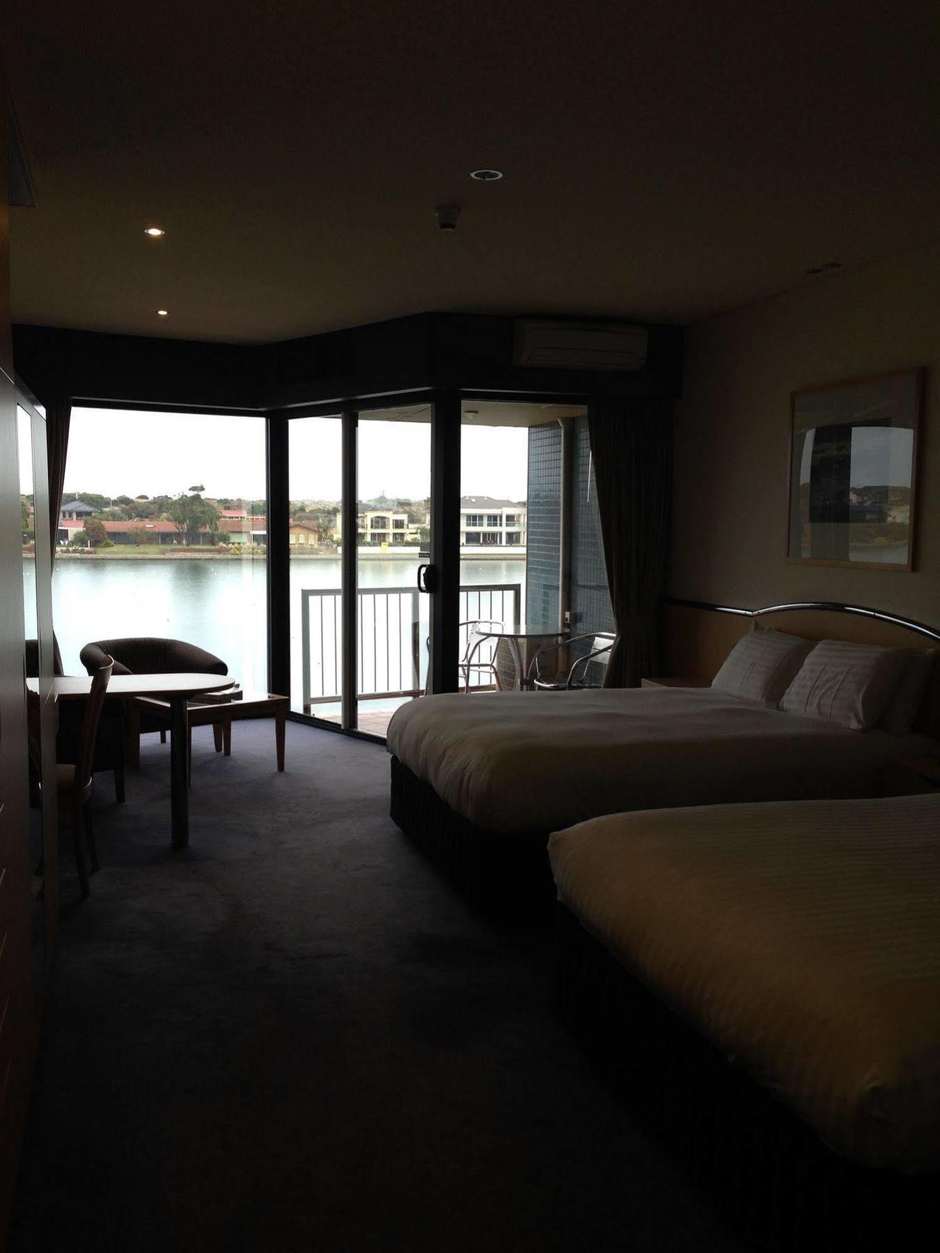 Lakes Hotel 阿德莱德 外观 照片