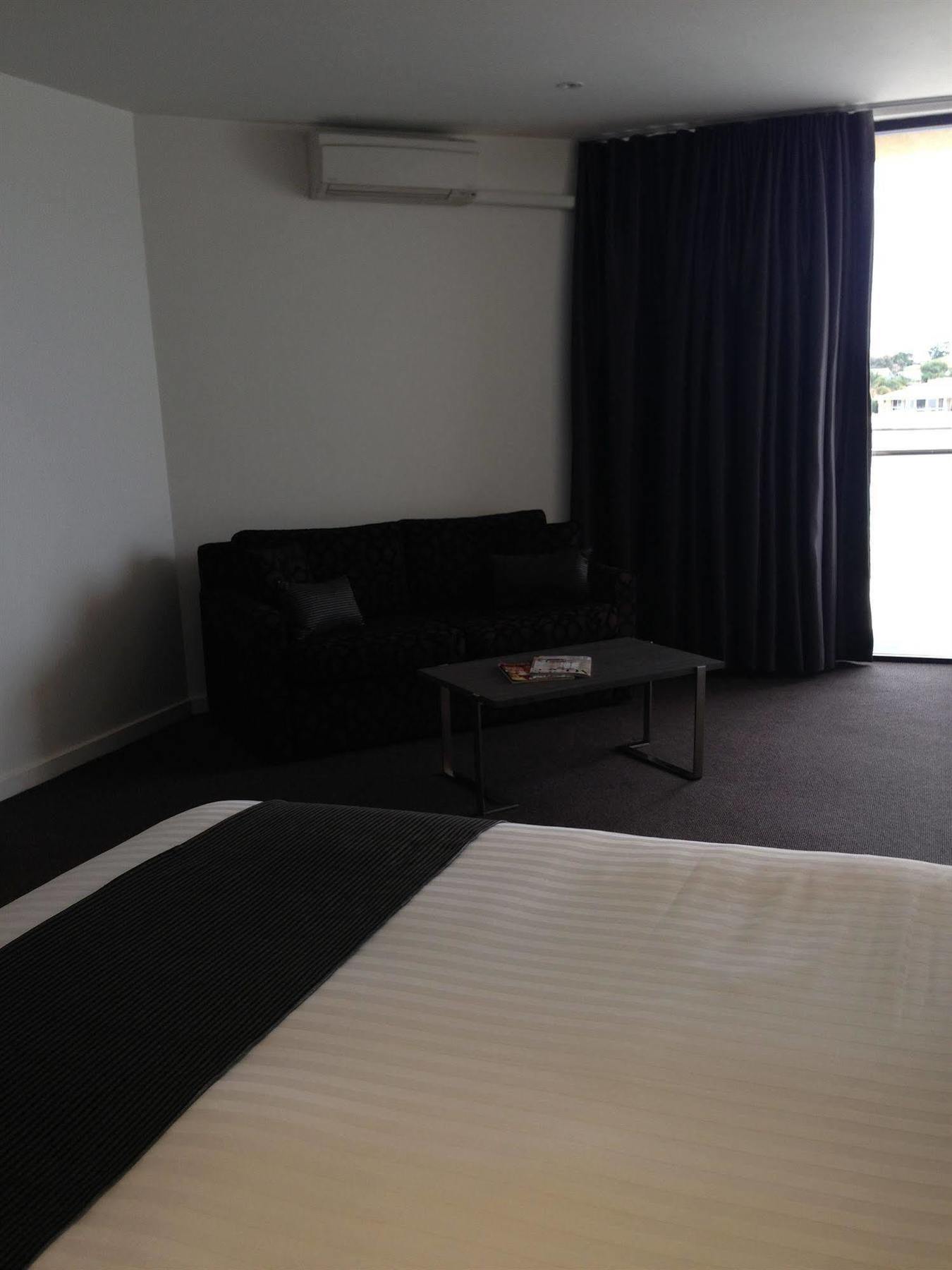 Lakes Hotel 阿德莱德 外观 照片